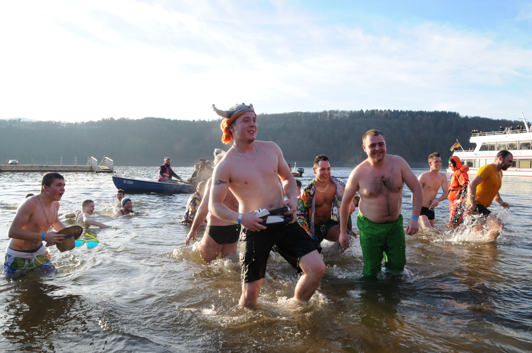 Neujahrsschwimmen Edersee