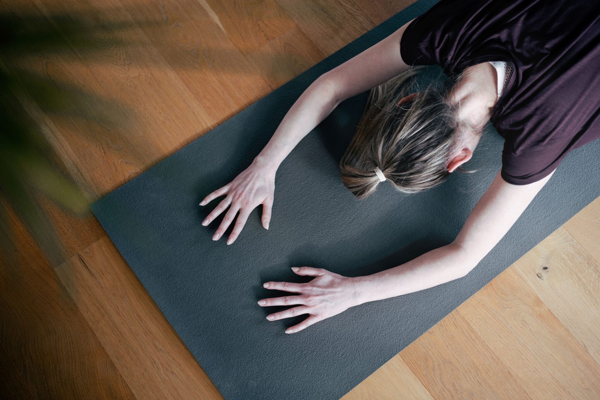 Yoga auf dem Stuhl